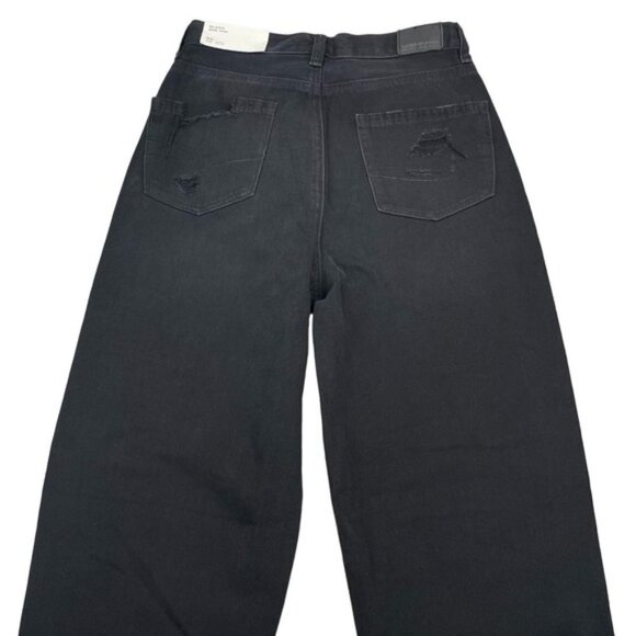 NWT AMERICAN EAGLE Relaxed High Rise Mom Jean Sz 00 Destroyed Distressing - Picture 5 of 7